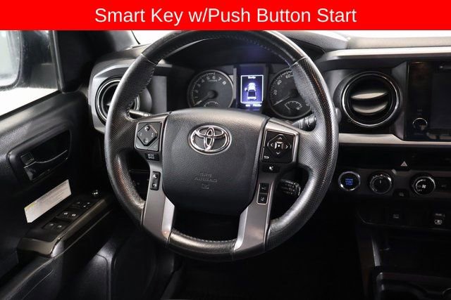 Certified 2018 Toyota Tacoma TRD Off-Road image 15