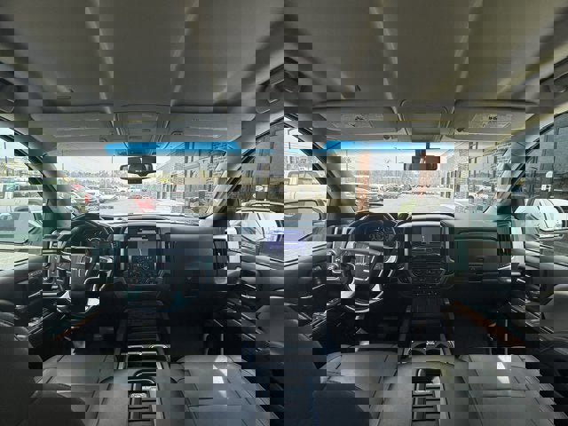 Used 2018 GMC Sierra 1500 SLT w/ SLT Premium Package image 16