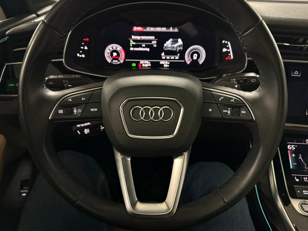Used 2022 Audi Q7 3.0T Premium Plus w/ Premium Plus Package AWD/4WD image 11