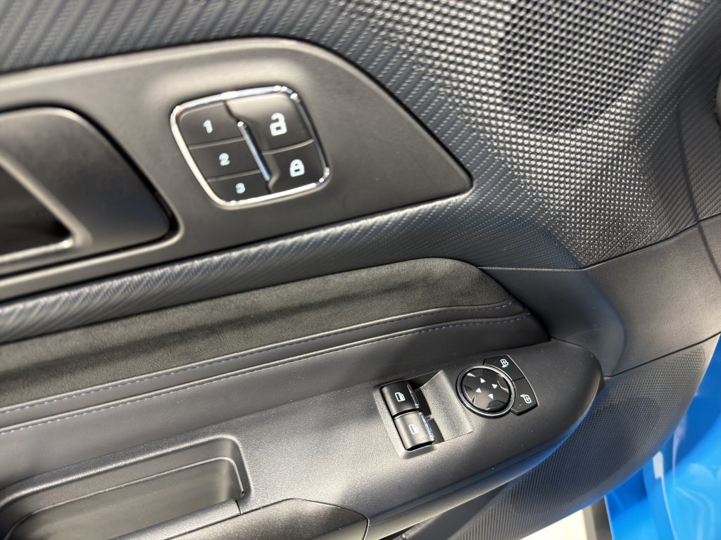 Used 2024 Ford Mustang Dark Horse RWD image 19