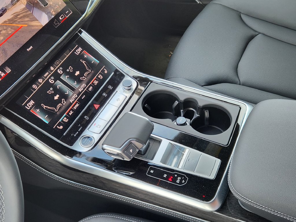 New 2027 Audi Q8 Premium Plus AWD/4WD image 20