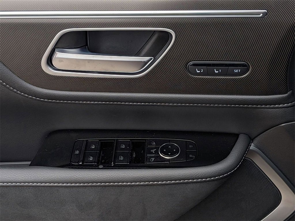 New 2026 INFINITI QX80 Luxe w/ Cargo Package image 17