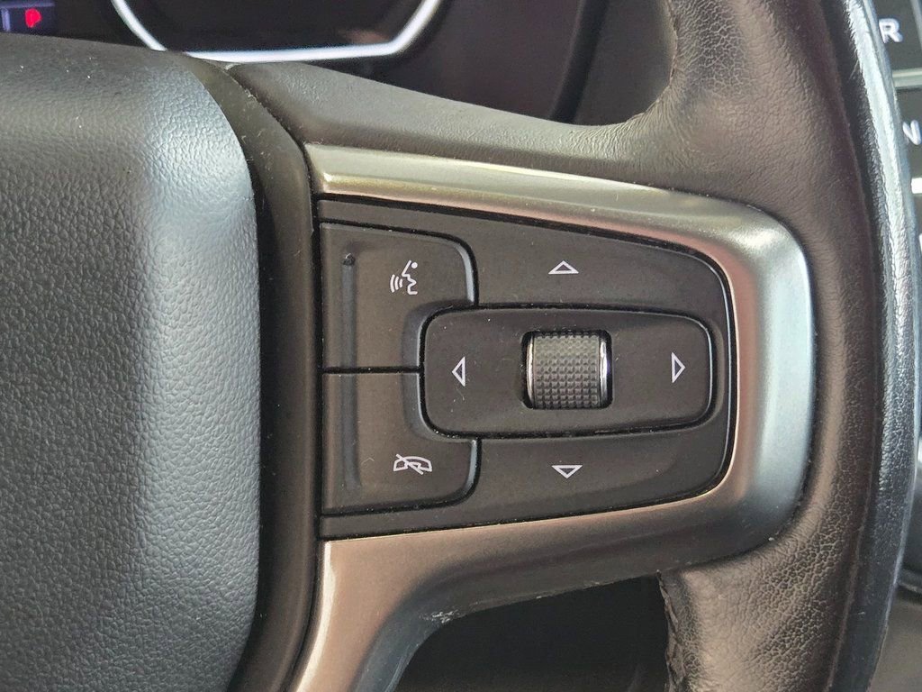 Used 2021 Chevrolet Tahoe Z71 w/ Z71 Signature Package image 16