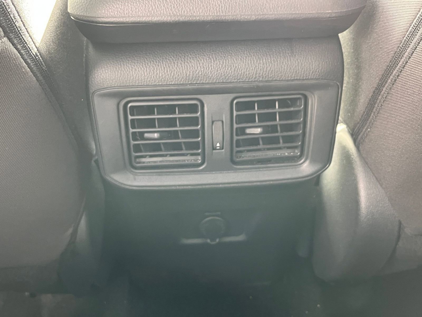 Used 2025 Toyota RAV4 LE image 23