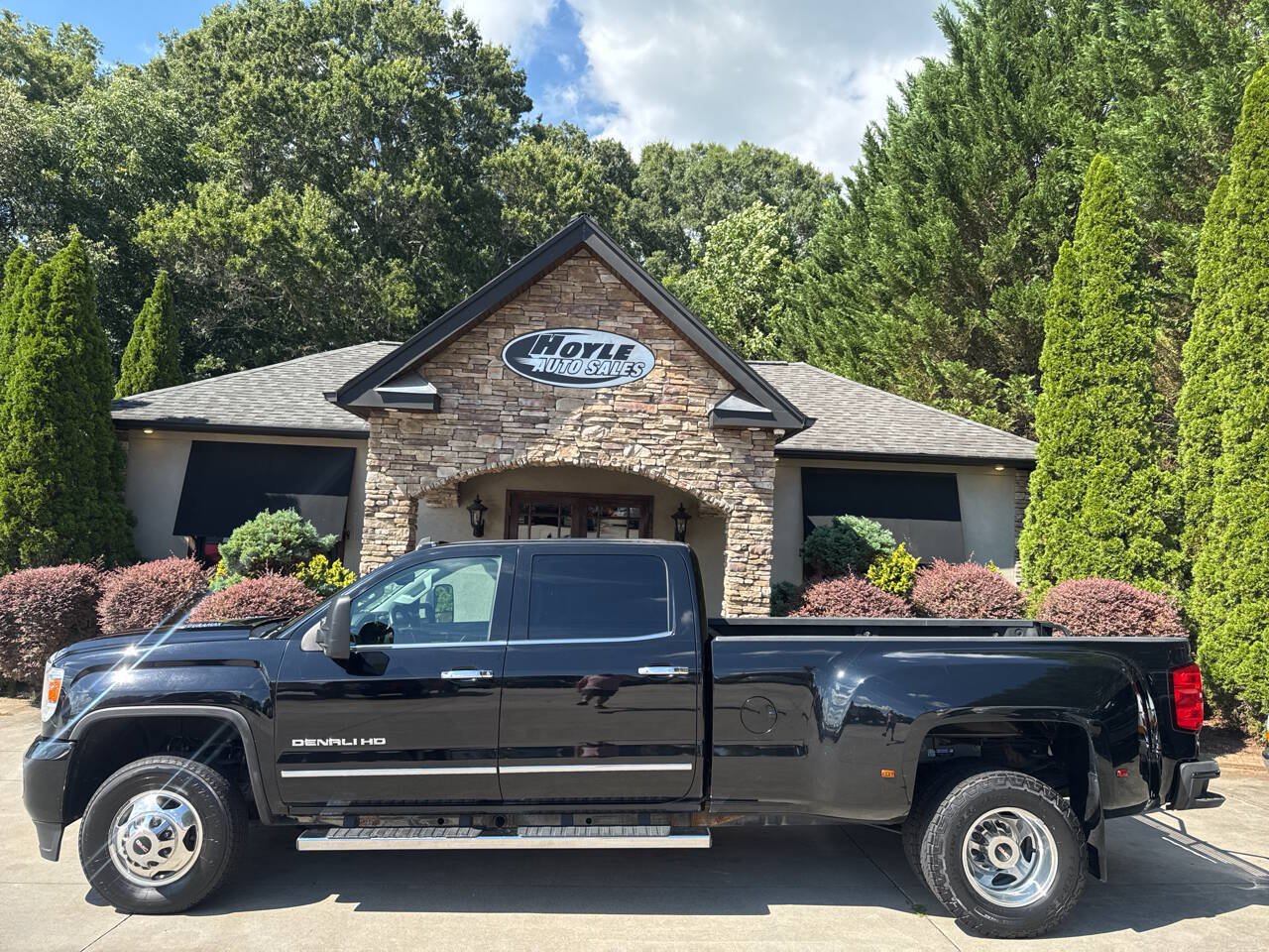 Used 2015 GMC Sierra 3500 Denali w/ Duramax Plus Package