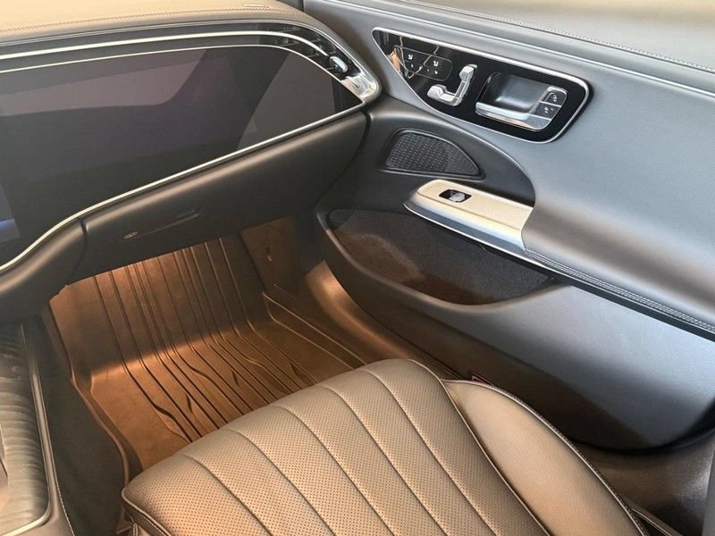 New 2026 Mercedes-Benz E 350 4MATIC Sedan image 13