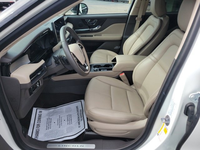 Certified 2024 Lincoln Corsair FWD image 6
