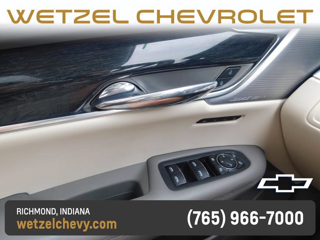 Used 2023 Cadillac XT6 Premium Luxury w/ Technology Package AWD/4WD image 36