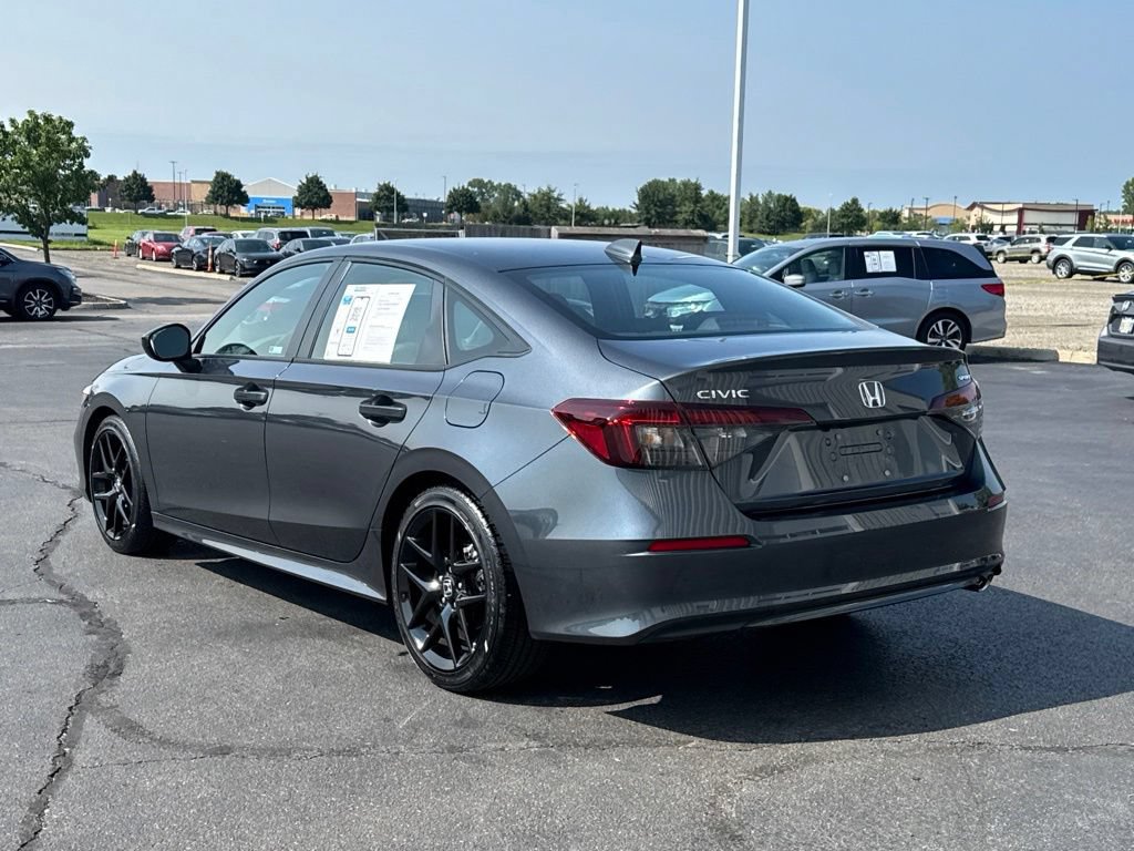 Used 2025 Honda Civic Sport image 5