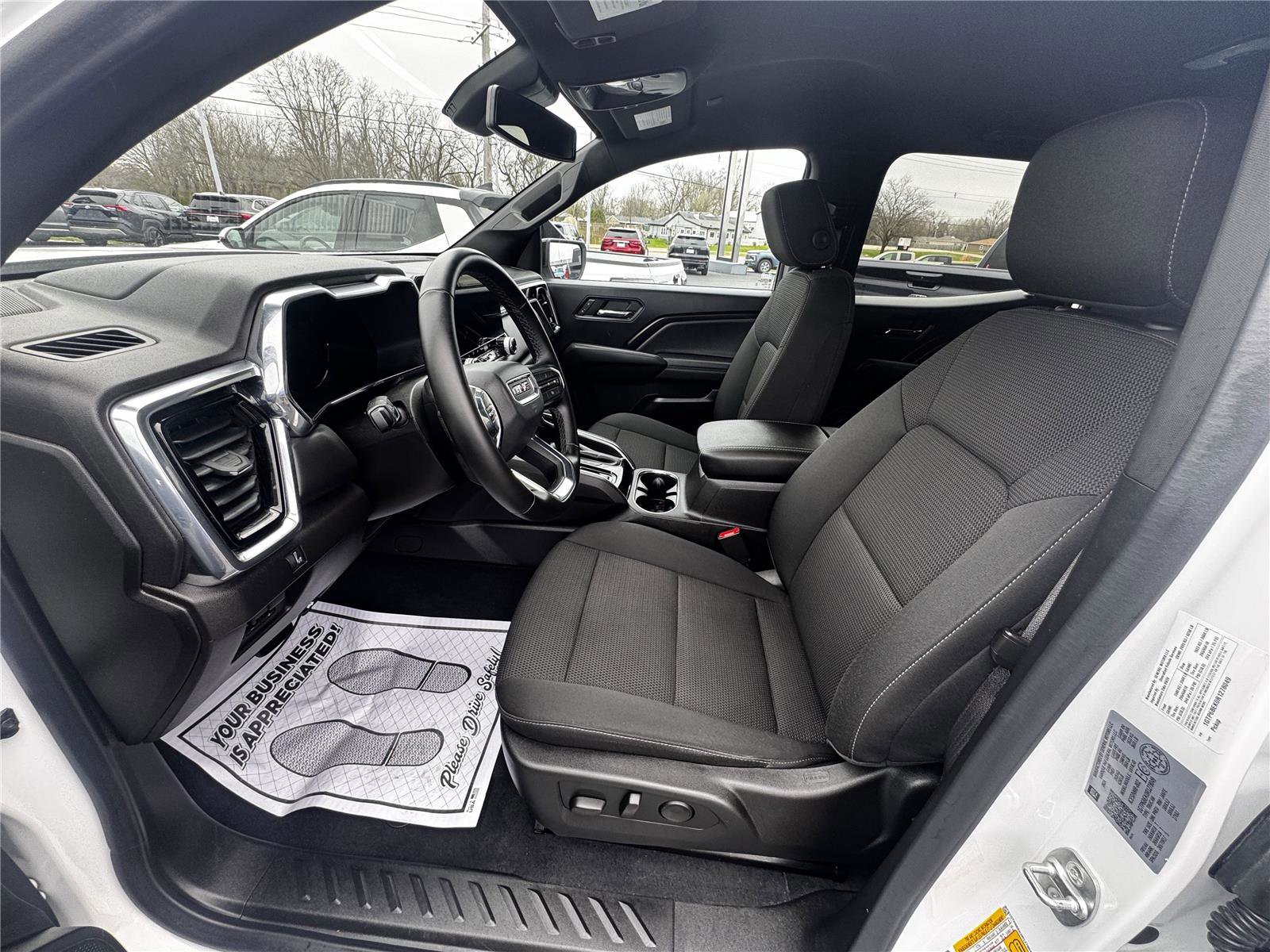 Used 2024 GMC Canyon Elevation w/ Convenience Package image 6