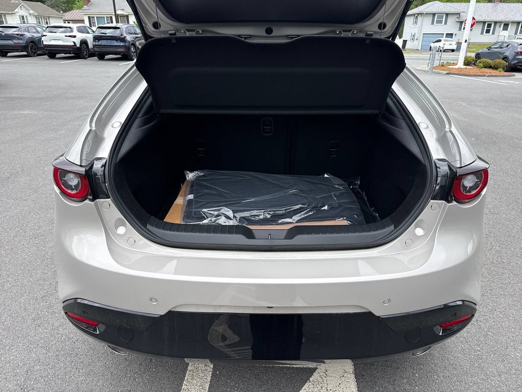 New 2026 MAZDA MAZDA3 Hatchback w/Premium Plus Pkg AWD/4WD image 21