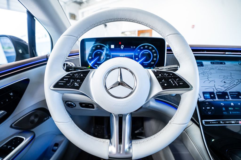 Used 2023 Mercedes-Benz EQE 350+ 4MATIC Sedan image 40