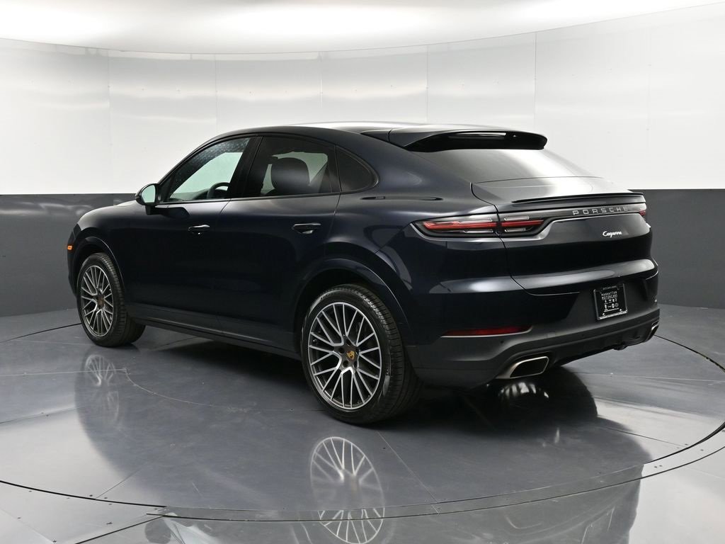 Certified 2021 Porsche Cayenne Coupe image 3
