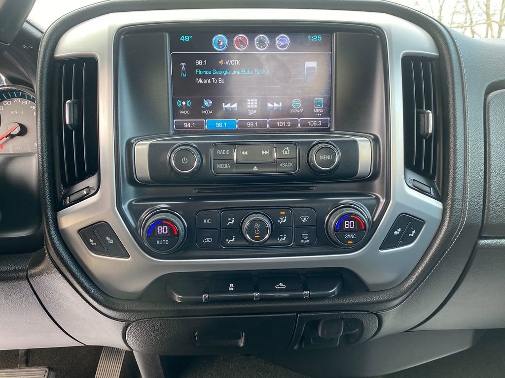 Used 2017 GMC Sierra 1500 SLE w/ SLE Value Package image 20