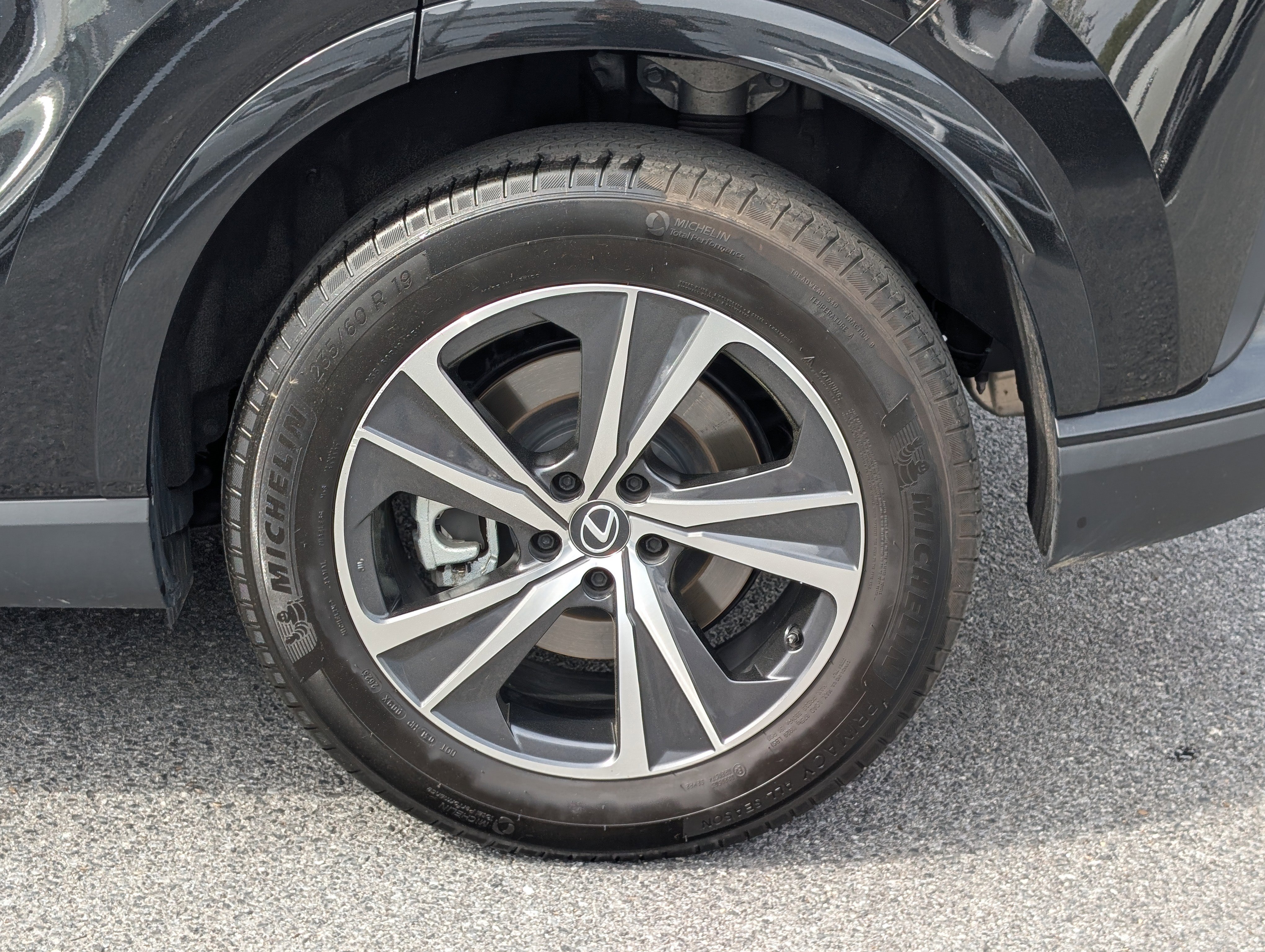 Used 2023 Lexus RX 350 Premium w/ Accessory Package image 10