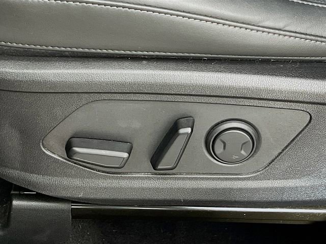 Used 2025 Kia Sorento S w/ Panoramic Sunroof Package FWD image 11