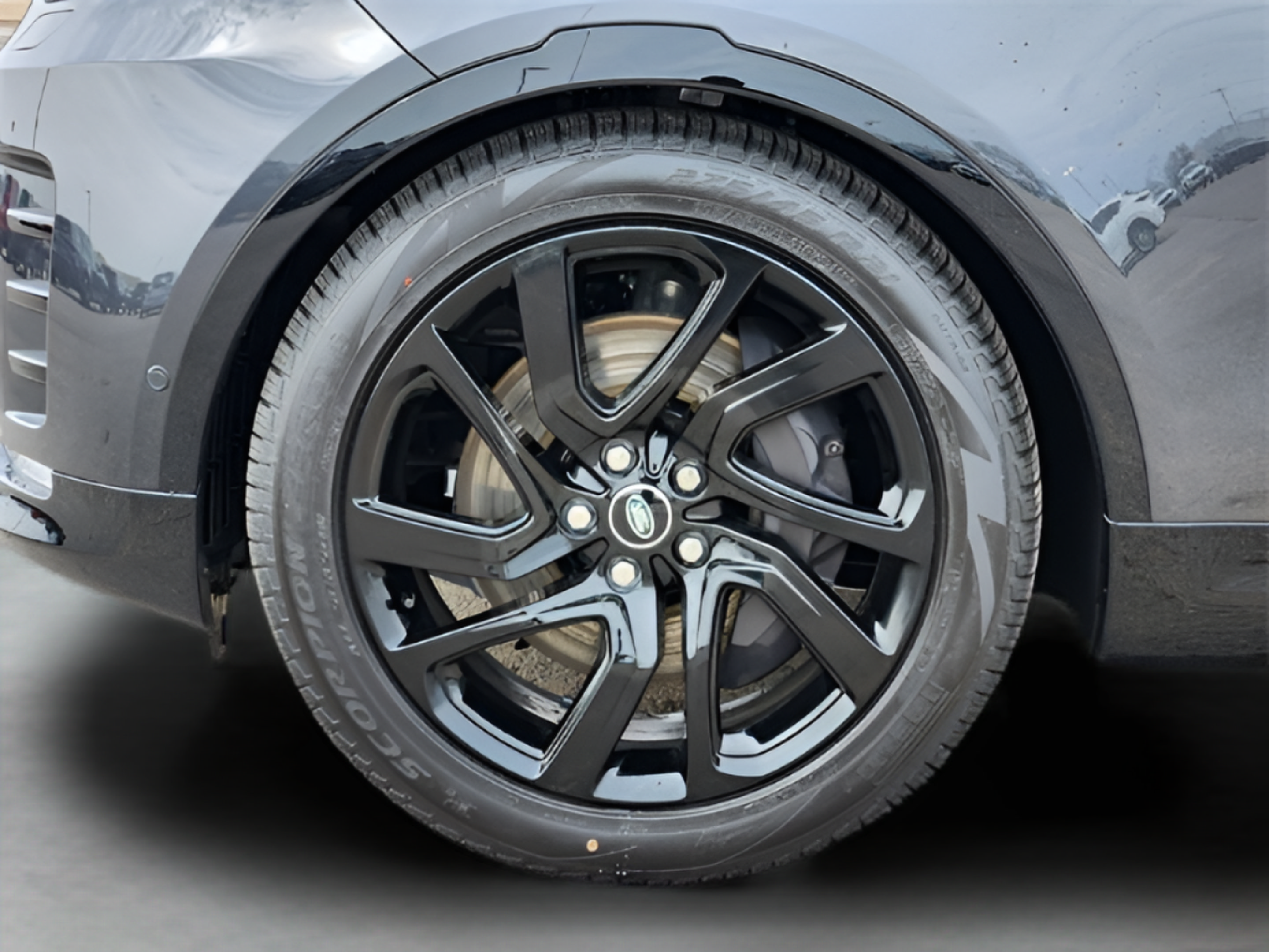 New 2025 Land Rover Discovery Dynamic SE AWD/4WD image 29
