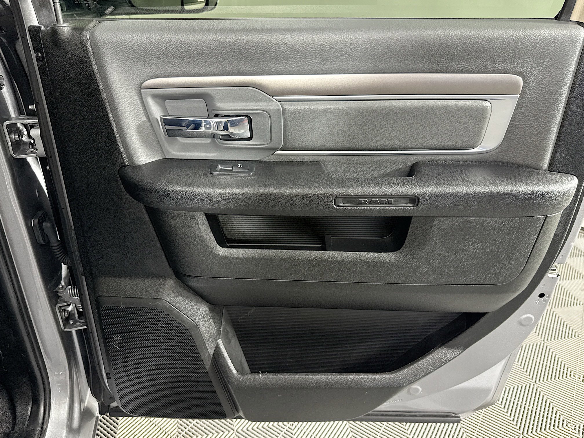 Used 2023 RAM 1500 Classic SLT w/ Trailer & Traction Group image 26