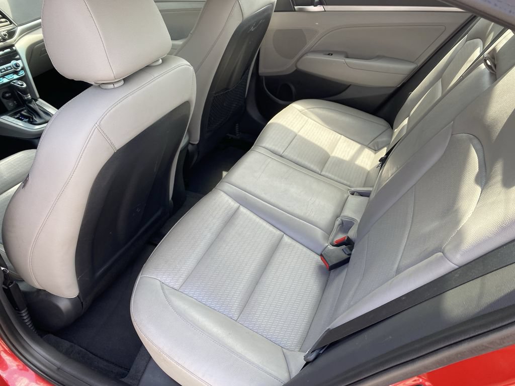 Used 2019 Hyundai Elantra Limited FWD image 27