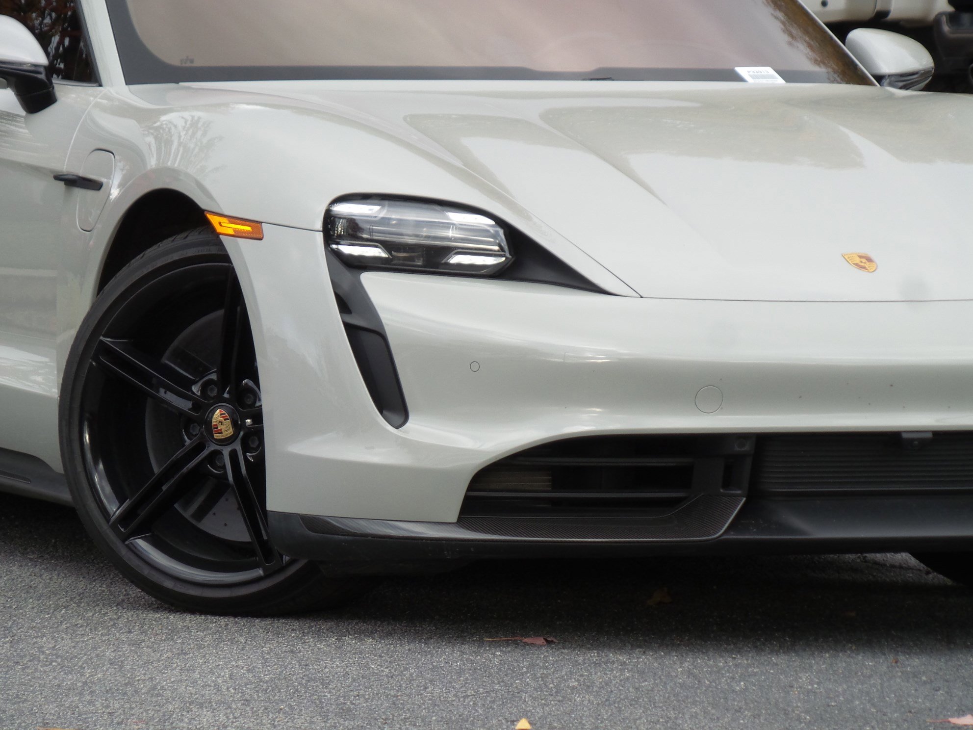 Used 2021 Porsche Taycan Turbo S image 25