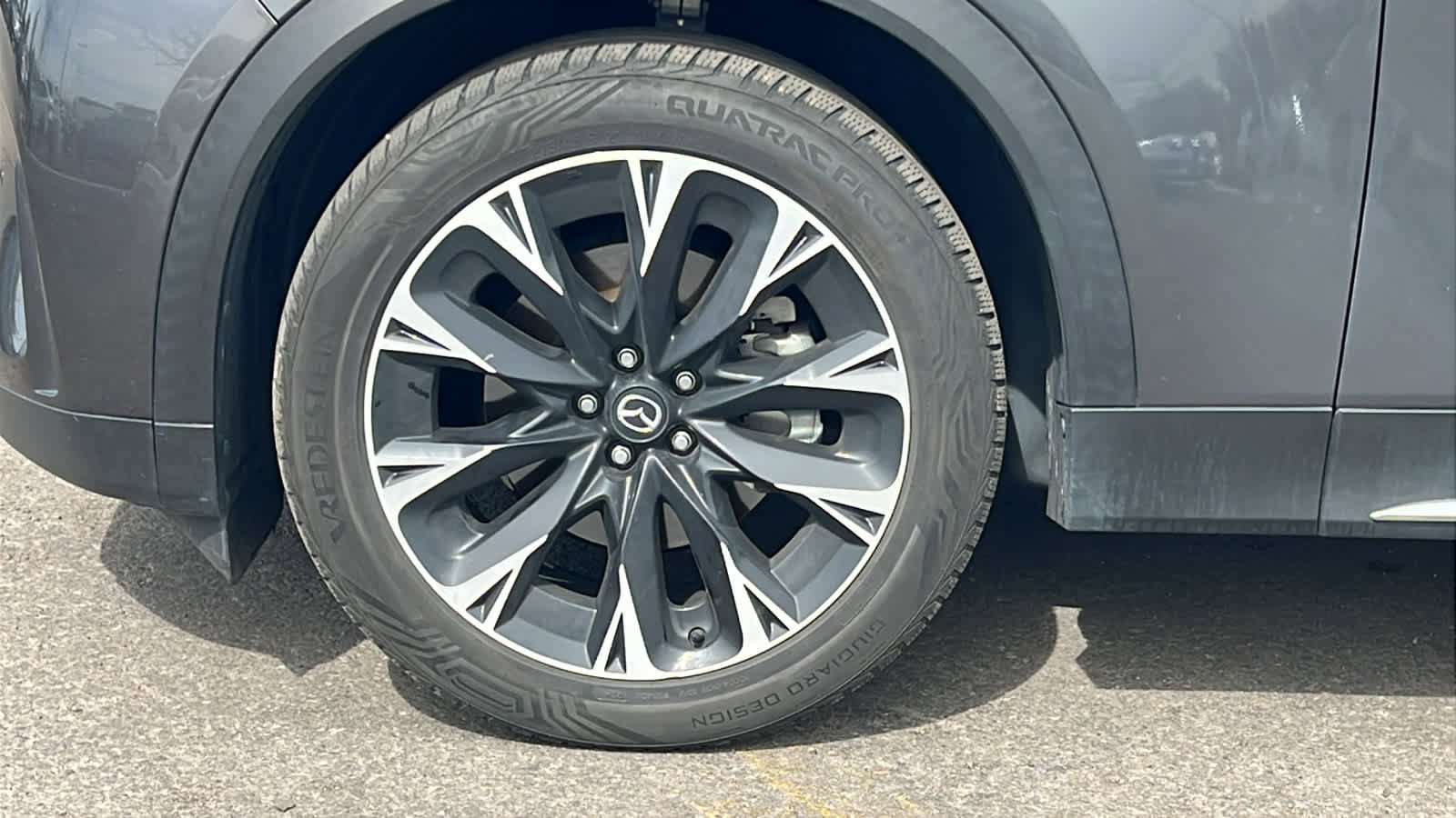 Used 2024 MAZDA CX-90 Plug-In Hybrid w/ Premium Pkg image 9