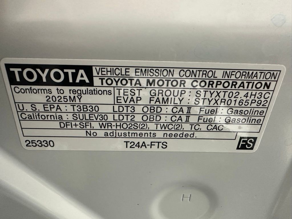 Used 2025 Toyota 4Runner SR5 AWD/4WD image 68