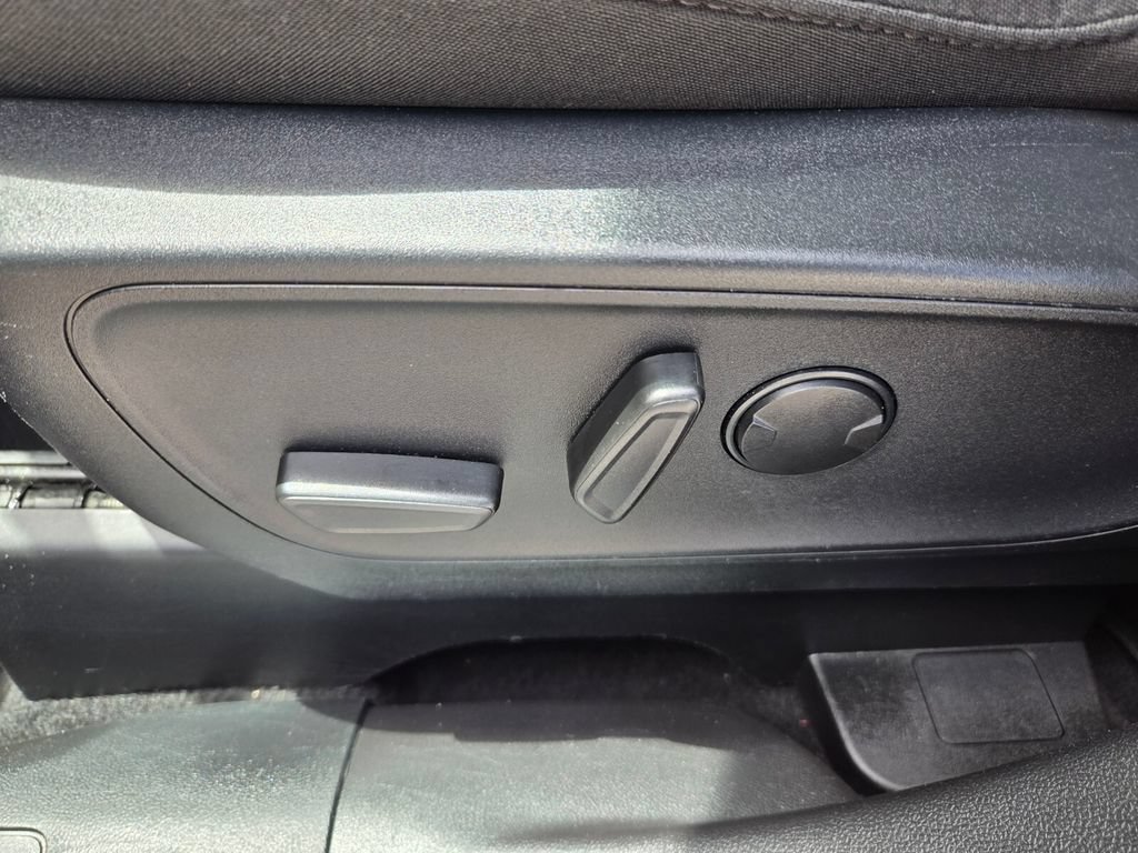 Used 2024 Ford Escape Active FWD image 5