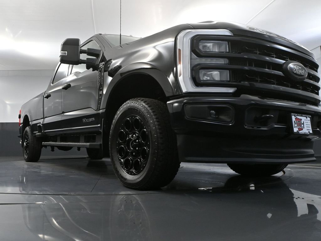 Used 2024 Ford F250 Lariat w/ Black Appearance Package image 54