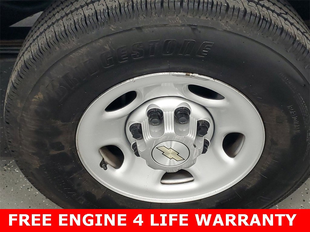 Used 2021 Chevrolet Express 3500 LS w/ Cold Climate Package image 5