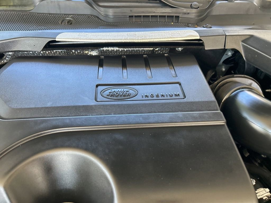 Used 2026 Land Rover Range Rover Evoque S AWD/4WD image 13