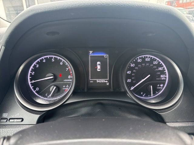 Used 2021 Toyota Camry SE image 10