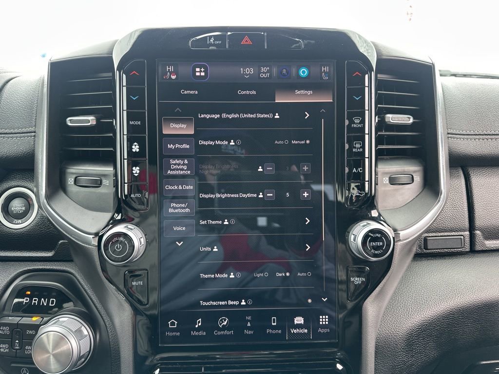 Used 2025 RAM 1500 Laramie image 16