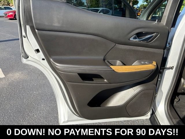 Used 2018 GMC Acadia Denali w/ Technology Package FWD image 13