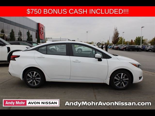 New 2025 Nissan Versa SV w/ Trunk Package FWD image 3