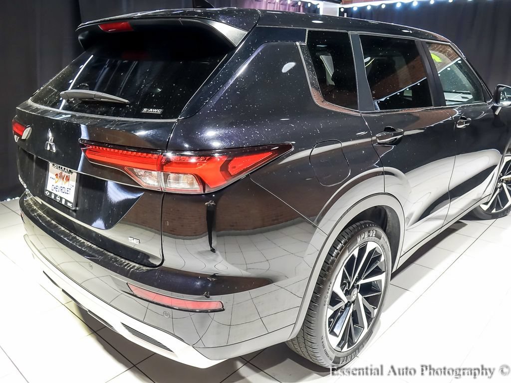 Used 2024 Mitsubishi Outlander SE AWD/4WD image 11
