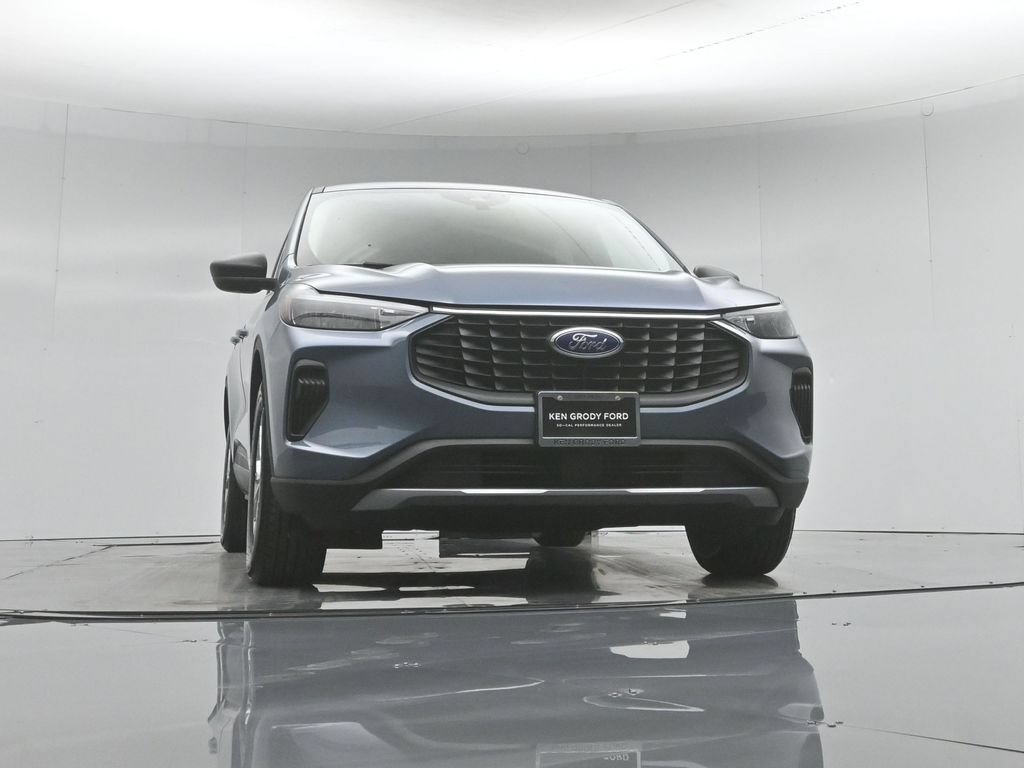 Certified 2023 Ford Escape Active FWD image 46