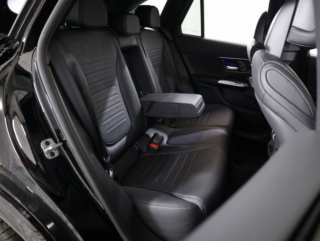 Used 2024 Mercedes-Benz GLC 300 4MATIC image 44