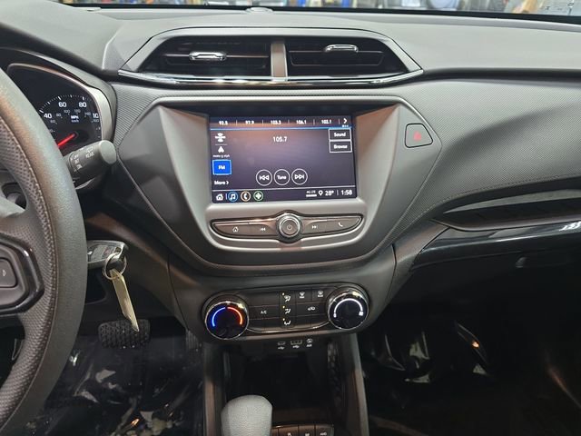 Used 2023 Chevrolet TrailBlazer LS image 21