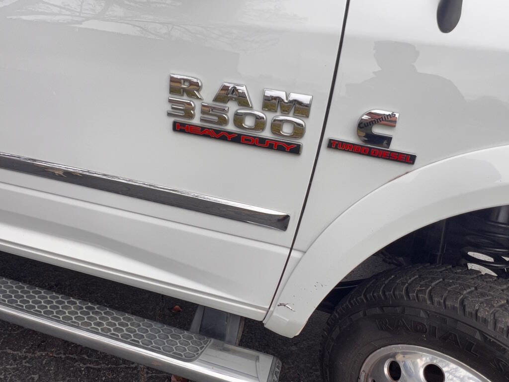 Used 2018 RAM 3500 Laramie AWD/4WD image 5