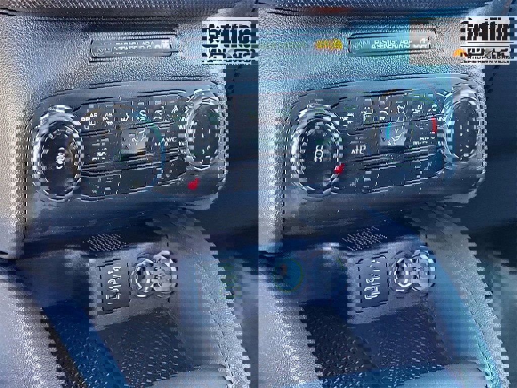 Used 2023 Ford Bronco Sport Badlands image 26