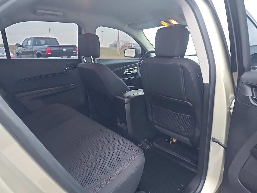 Used 2015 Chevrolet Equinox LS image 22
