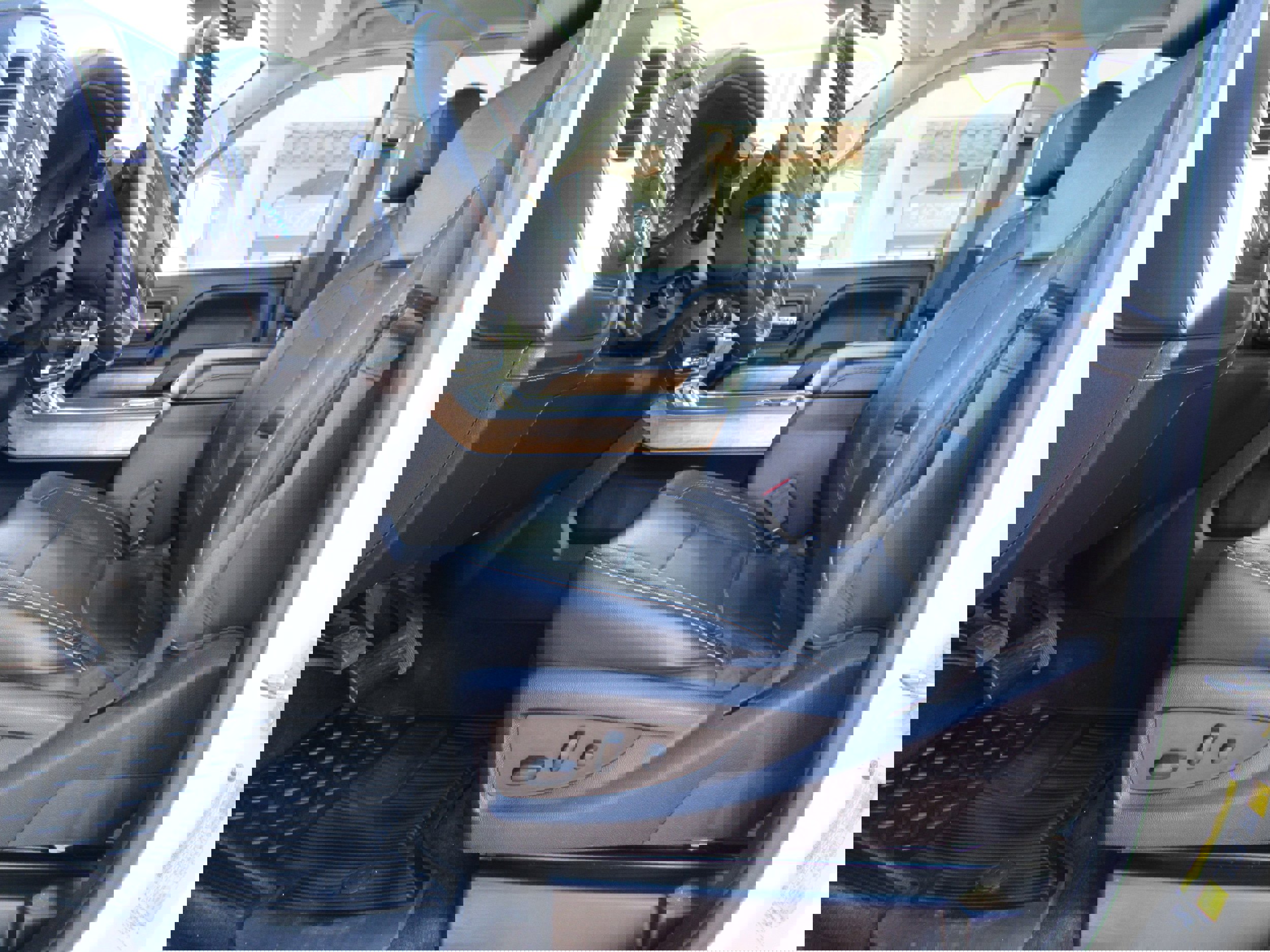 Used 2018 Chevrolet Silverado 2500 LTZ w/ Duramax Plus Package image 9