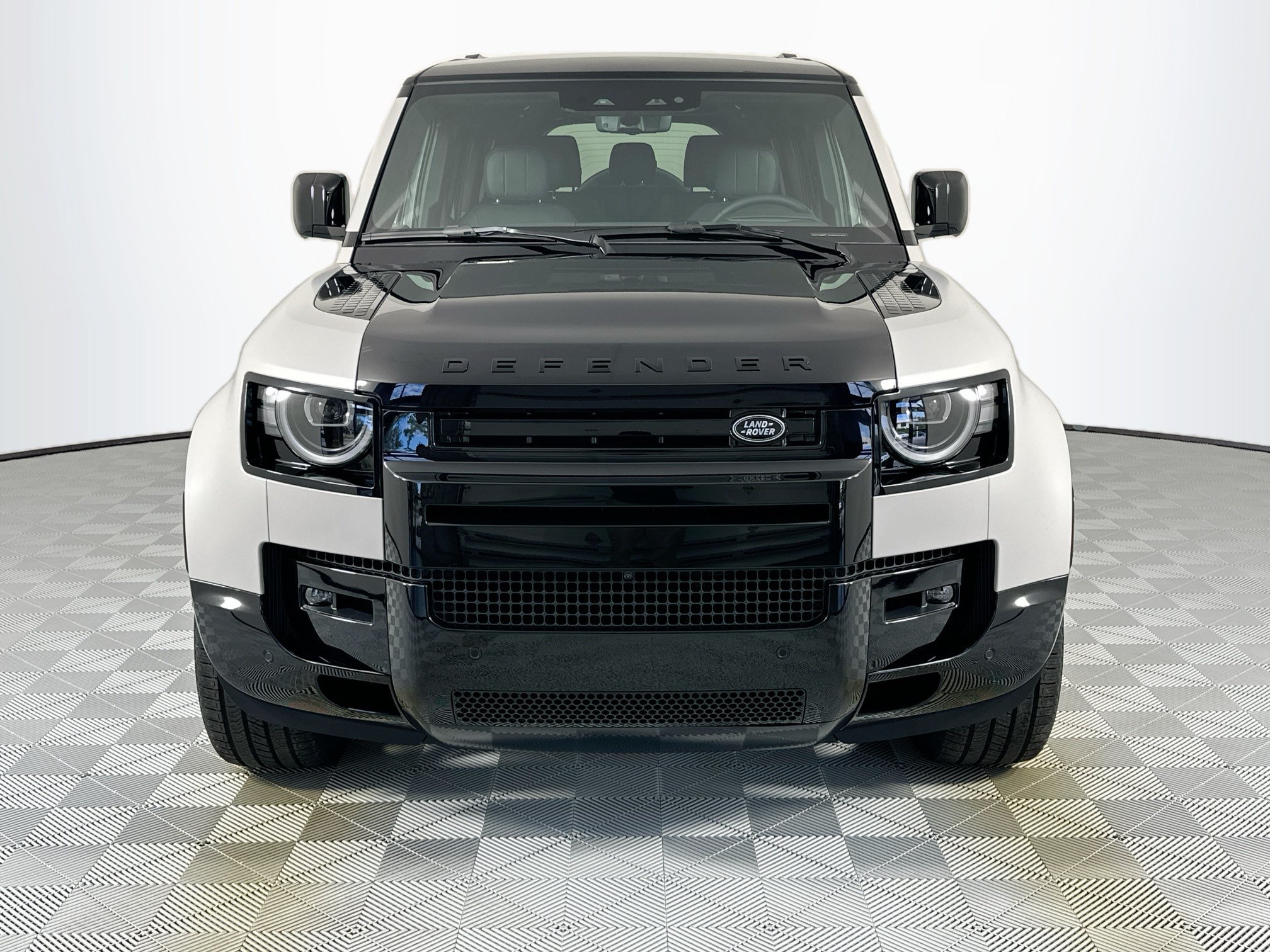 New 2026 Land Rover Defender 130 X AWD/4WD image 2