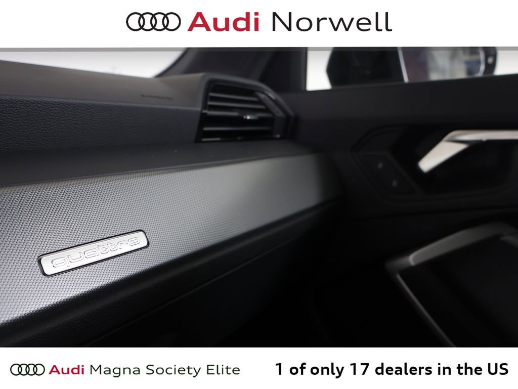 Used 2025 Audi Q3 2.0T Premium w/ Convenience Package image 8