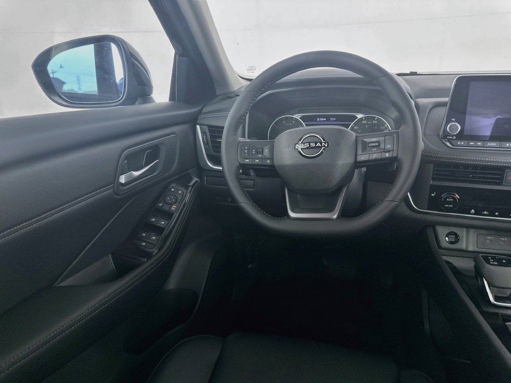 New 2026 Nissan Rogue Dark Armor AWD/4WD image 30