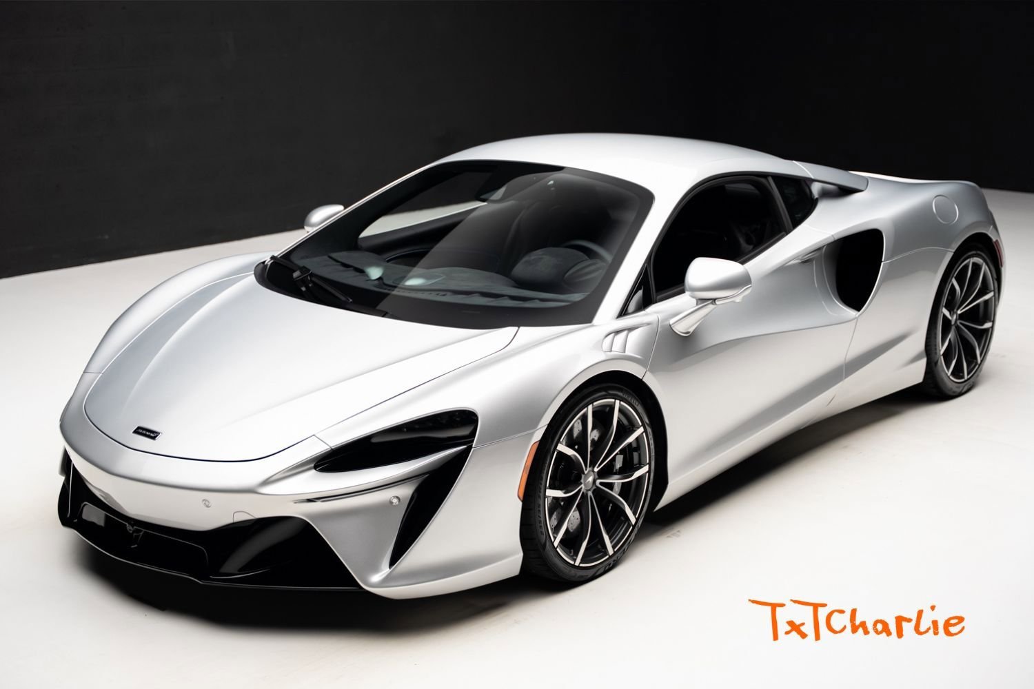 Used 2023 McLaren Artura