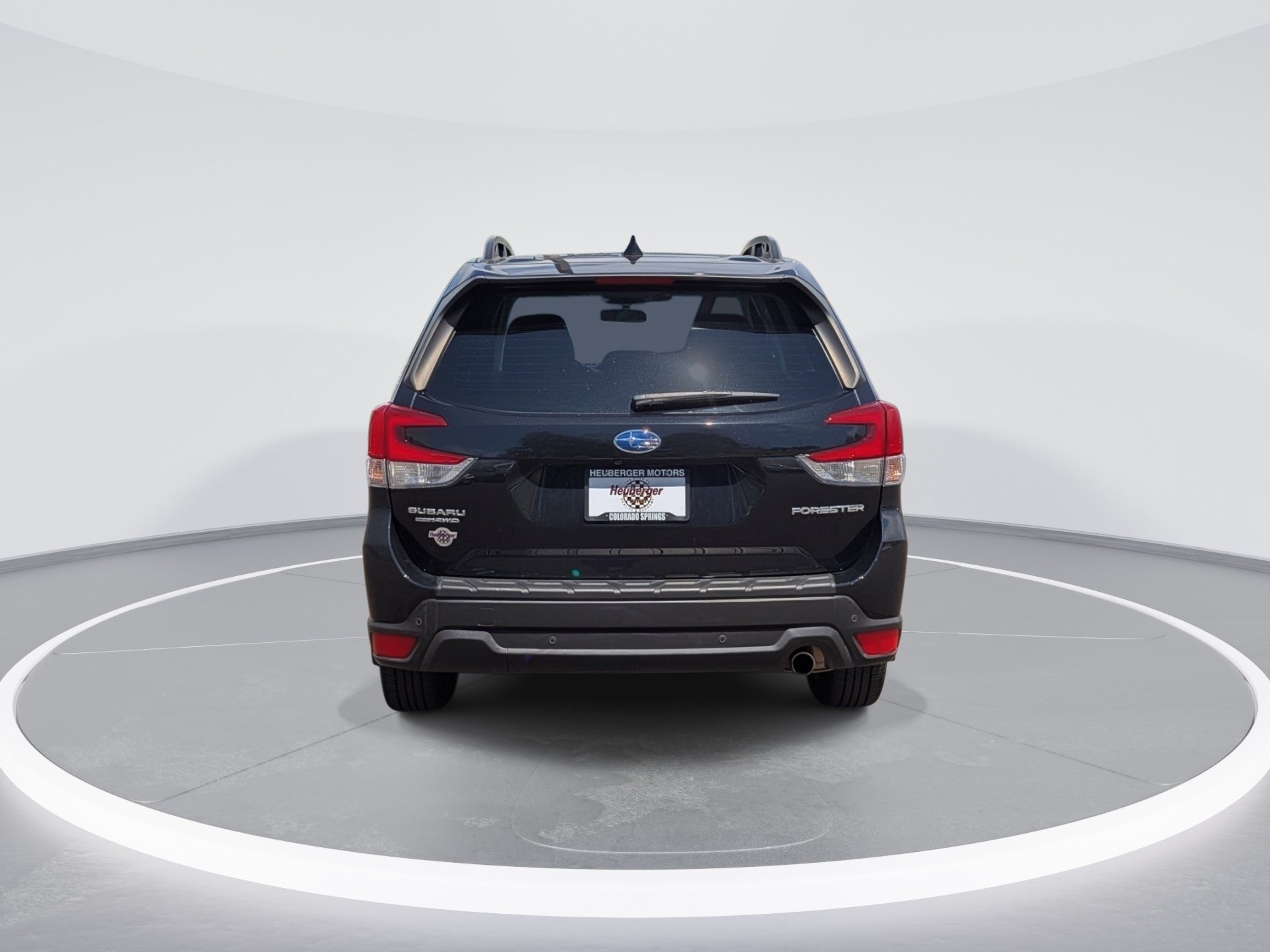 Used 2023 Subaru Forester Limited AWD/4WD image 6