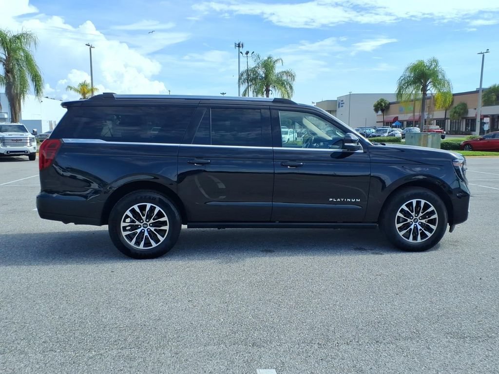 Used 2025 Ford Expedition Max Platinum AWD/4WD image 8