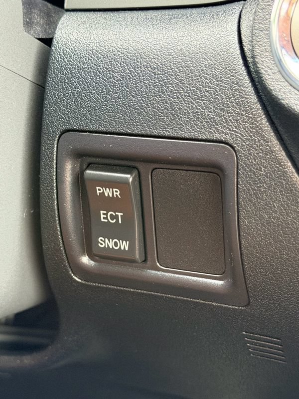 Used 2012 Lexus IS 350C w/ Luxury Pkg RWD image 31