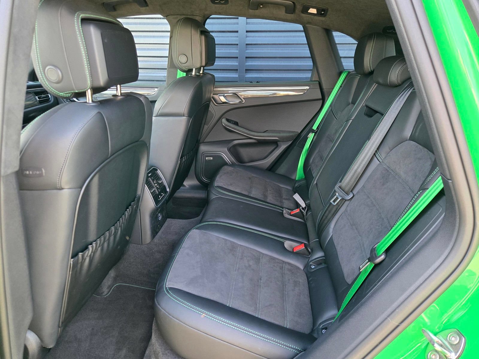 Certified 2026 Porsche Macan GTS AWD/4WD image 18
